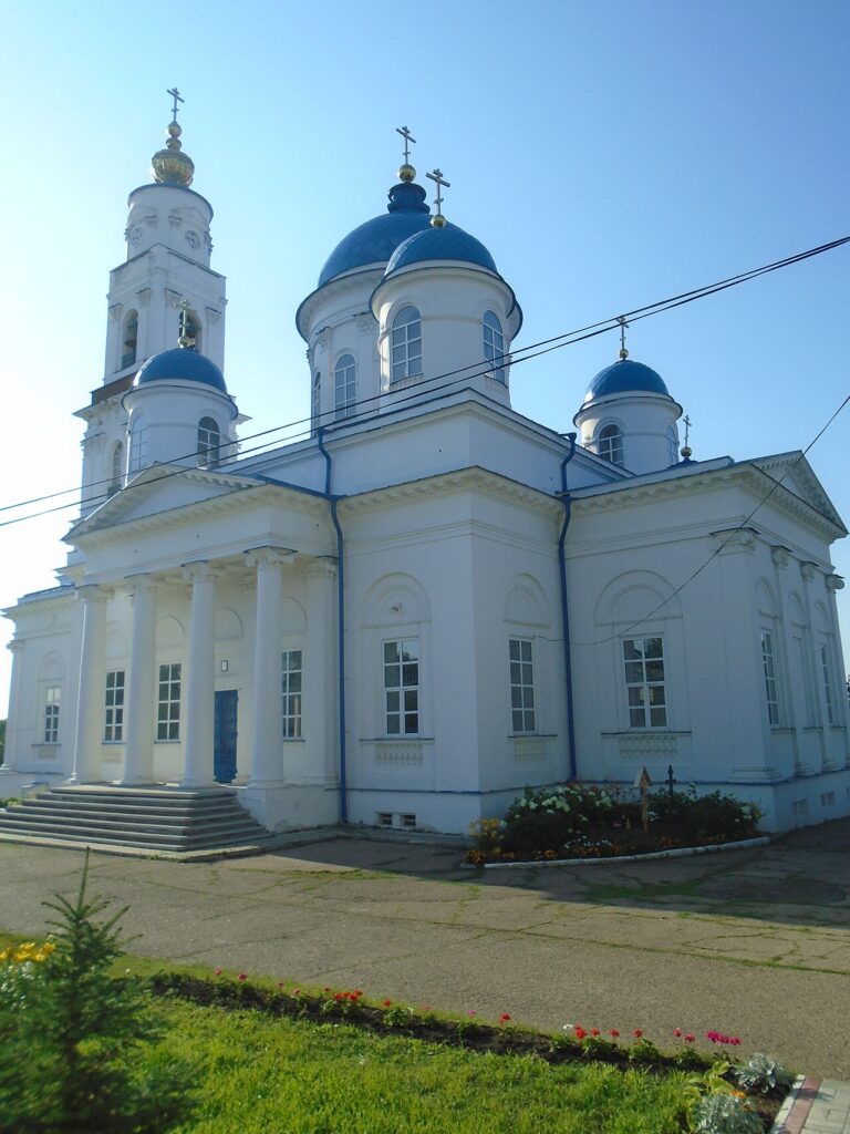 Кафедральный собор Николая Чудотворца. Чистополь, ул. К. Маркса, д. 2.